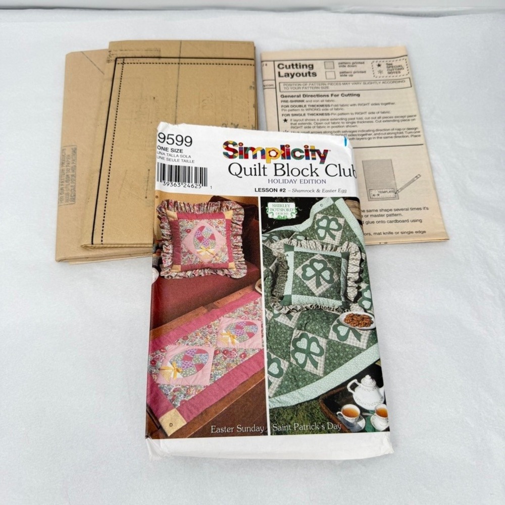 2001 Simplicity Sewing Pattern 9599 Quilt Block Shamrock & Easter Egg UNCUT VTG
